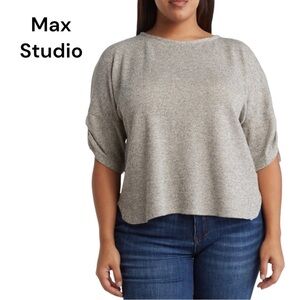NWT Max Studio Ruched Sleeve Ribbed Top 1X